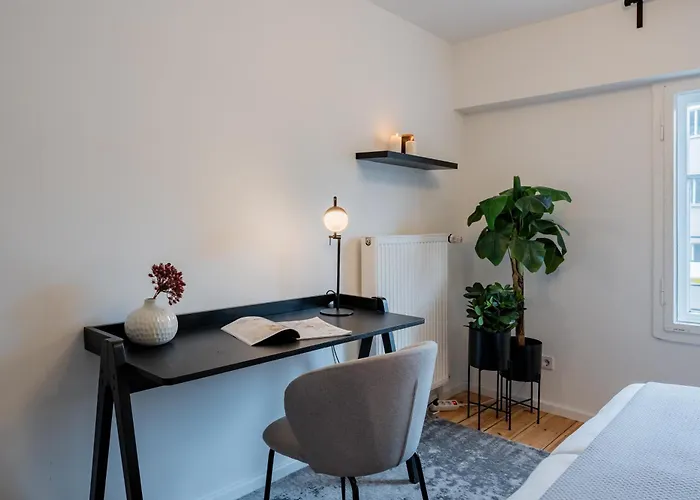 Geraeumiges In Zentraler Lage Potsdams Apartament