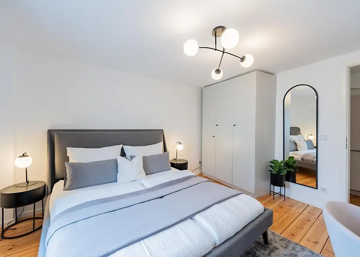 Geraeumiges In Zentraler Lage Potsdams *