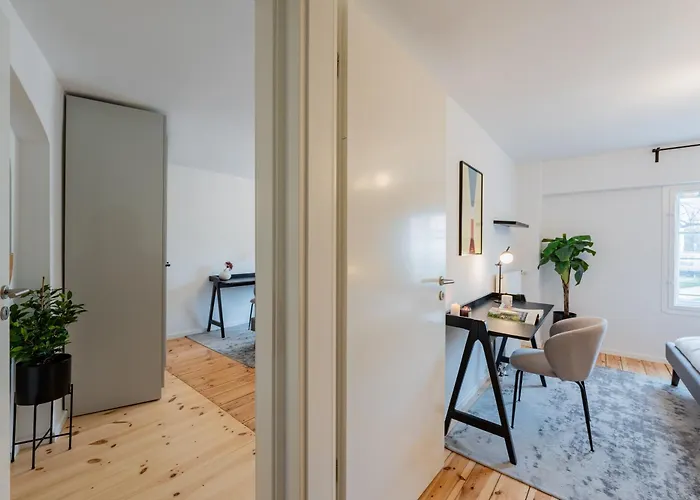 Geraeumiges In Zentraler Lage Potsdams Apartament Poczdam