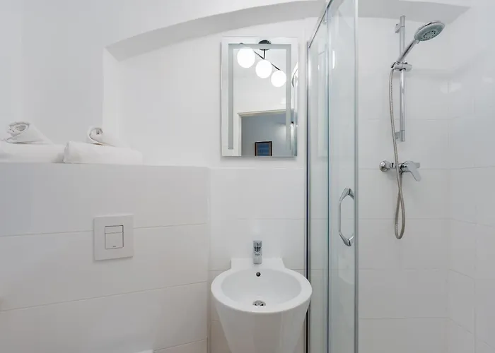 Geraeumiges In Zentraler Lage Potsdams