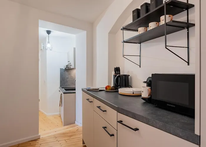 Geraeumiges In Zentraler Lage Potsdams Apartament Poczdam