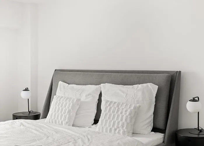 Geraeumiges In Zentraler Lage Potsdams Apartament Poczdam